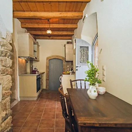 Celestia Traditional Apartman